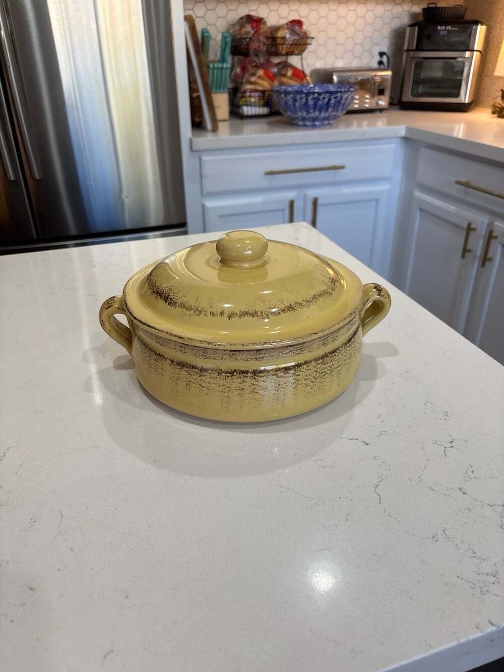 De Silva Italy Yellow Terracotta 2-Quart Covered Casserole Dish